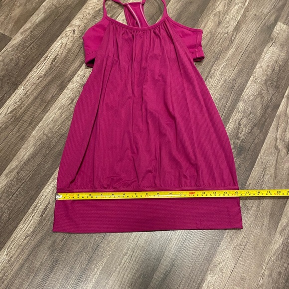 Lululemon Raspberry Athletic Top - Size 6 - Picture 4 of 6